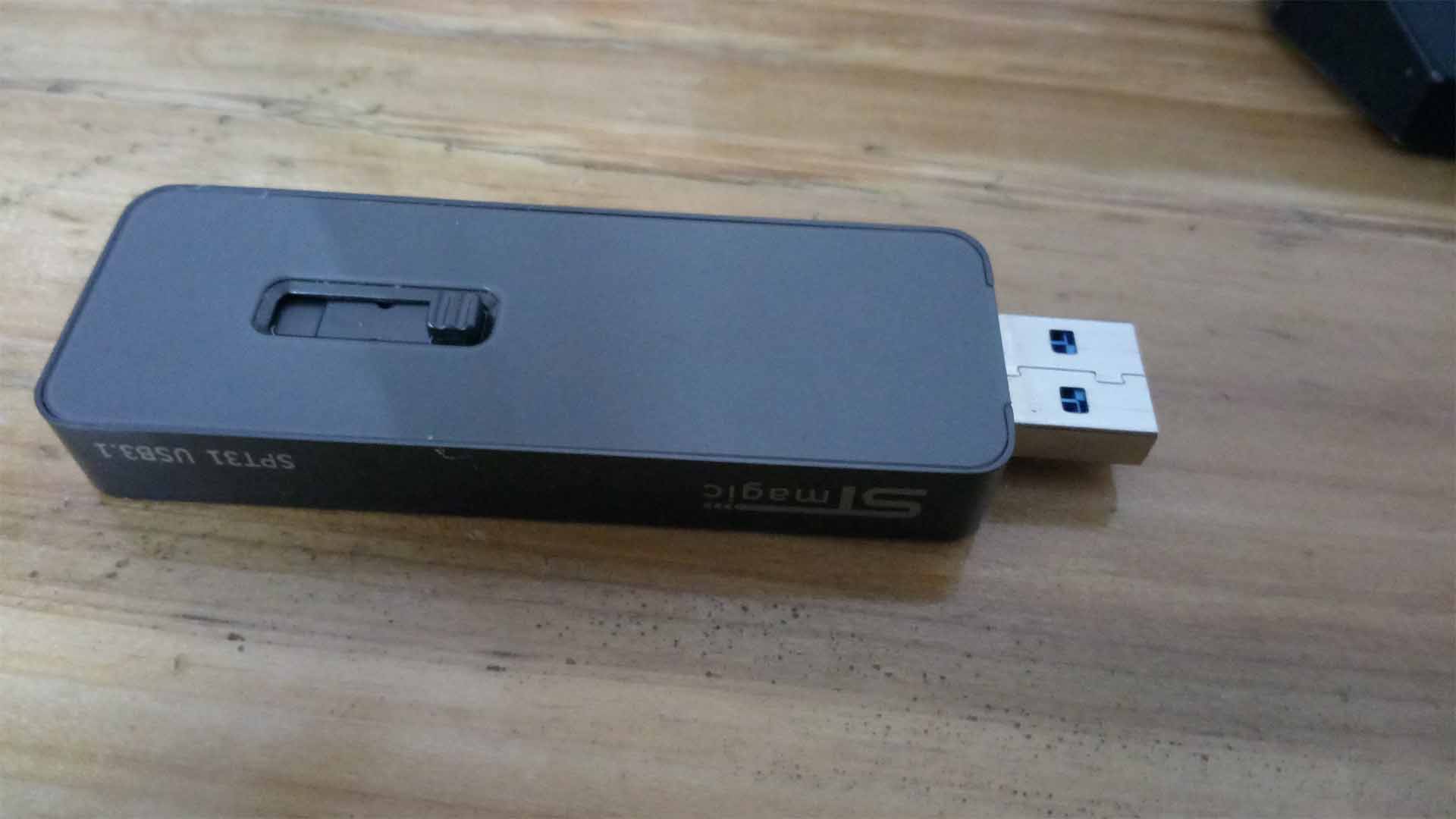 固态移动硬盘